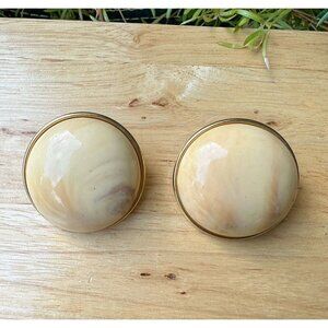 VTG Chameleon Clip Earrings 1.5 Inch Signed Celluloid Cream Round Cabs Gold Tone